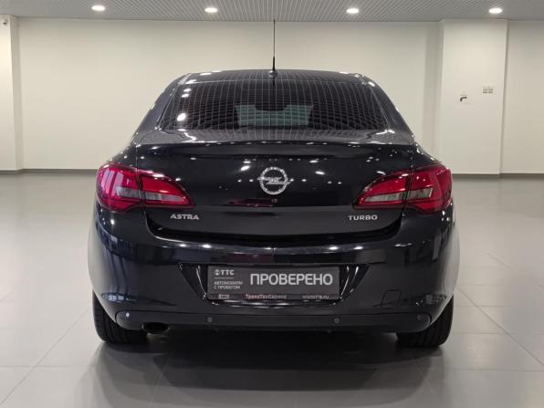 Opel Astra J Рестайлинг с пробегом 2012 года, цена 760 000 рублей, 239711 км, седан, Автокод Объявления