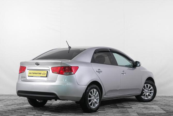 Kia Cerato II с пробегом 2010 года, цена 699 000 рублей, 256141 км, седан, Автокод Объявления