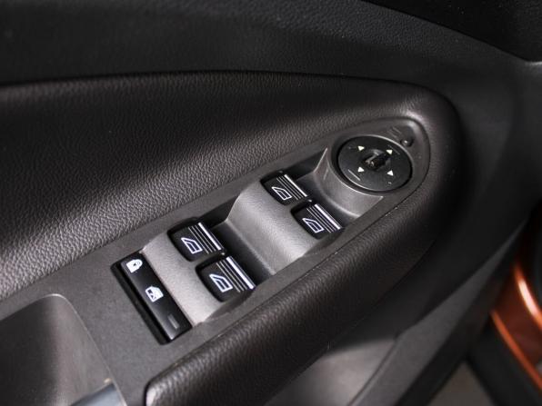 Ford Kuga II Рестайлинг с пробегом 2016 года, цена 1 600 000 рублей, 116299 км, внедорожник, Автокод Объявления