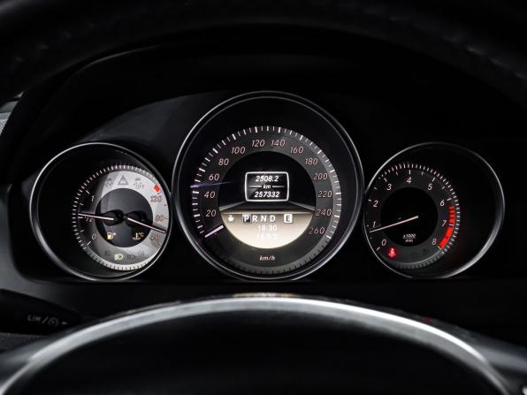 Mercedes-Benz C-Класс III (W204) Рестайлинг с пробегом 2012 года, цена 1 479 000 рублей, 257332 км, седан, Автокод Объявления