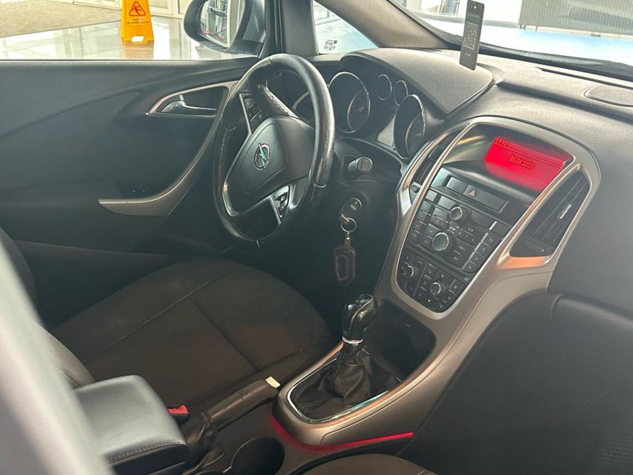 Opel Astra J Челябинск  - изображение 6