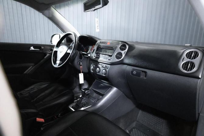 Volkswagen Tiguan I с пробегом 2008 года, цена 800 000 рублей, 218265 км, внедорожник, Автокод Объявления