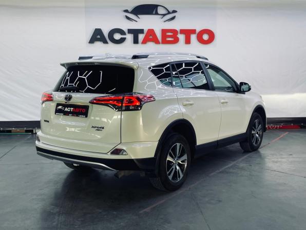 Toyota RAV4 IV (XA40) Рестайлинг с пробегом 2018 года, цена 2 250 000 рублей, 160590 км, внедорожник, Автокод Объявления