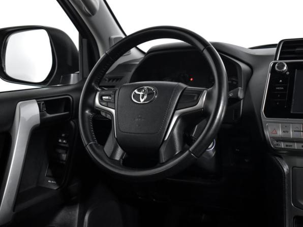 Toyota Land Cruiser Prado 150 Series Рестайлинг 2 с пробегом 2019 года, цена 4 485 000 рублей, 99609 км, внедорожник, Автокод Объявления