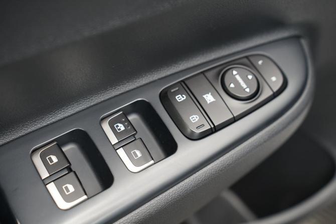 Kia Rio IV Рестайлинг с пробегом 2021 года, цена 1 780 000 рублей, 84656 км, хэтчбек, Автокод Объявления