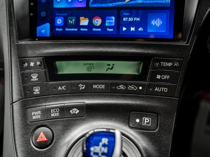 Toyota Prius III (XW30) Красноярск  - изображение 14
