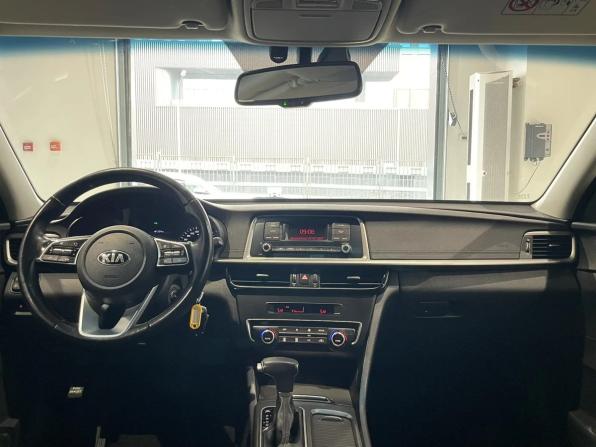 Kia Optima IV Рестайлинг с пробегом 2018 года, цена 1 838 000 рублей, 93646 км, седан, Автокод Объявления