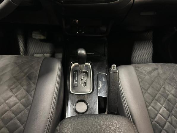 Mitsubishi Outlander III Рестайлинг 2 с пробегом 2017 года, цена 1 767 000 рублей, 149000 км, внедорожник, Автокод Объявления