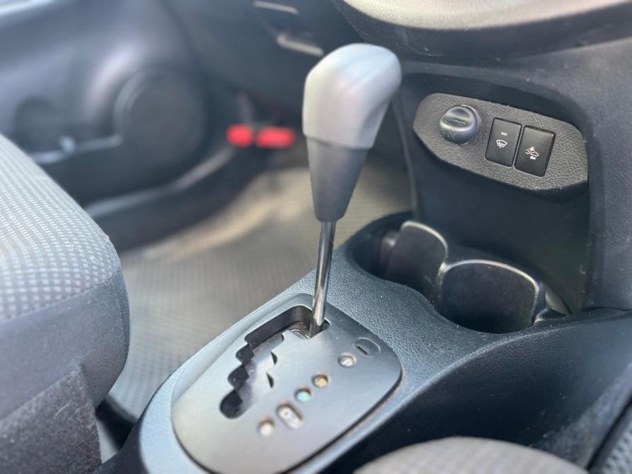 Toyota Vitz III (XP130) Рестайлинг Томск  - изображение 11