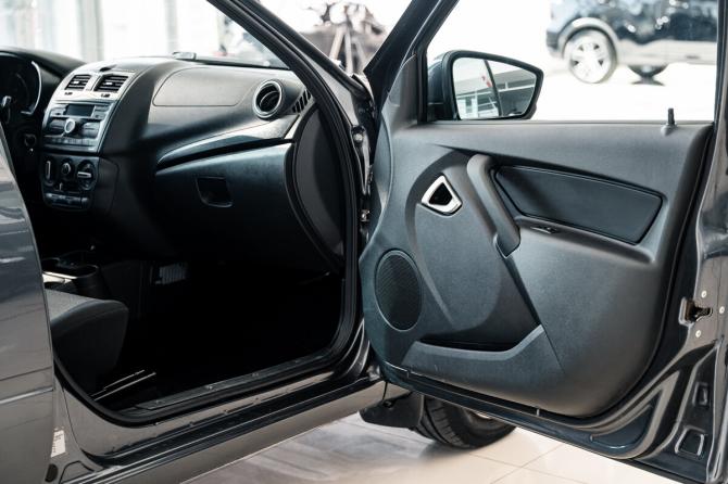 Lada (ВАЗ) Granta I Рестайлинг с пробегом 2024 года, цена 780 000 рублей, 74000 км, седан, Автокод Объявления