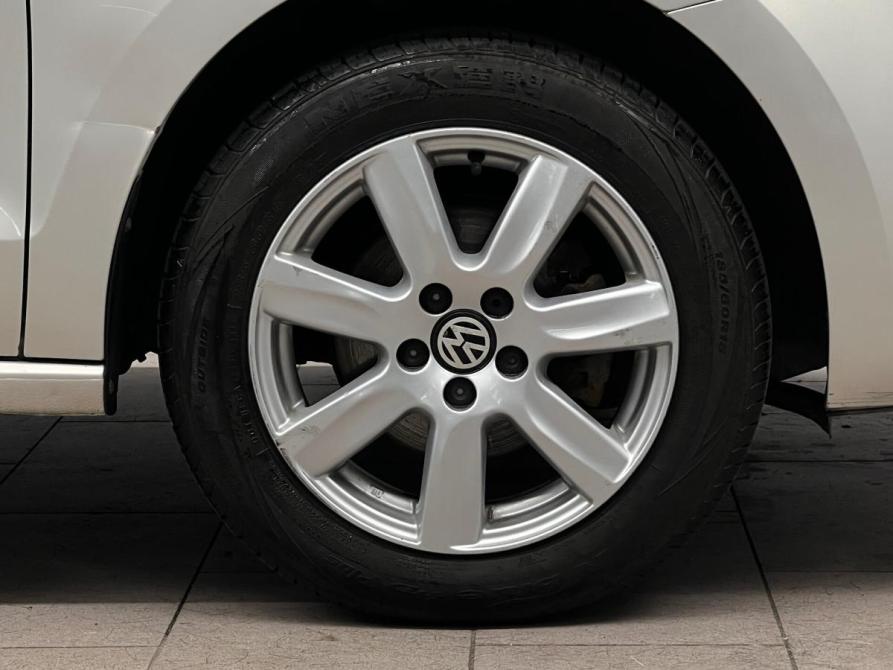 Volkswagen Polo V Санкт-Петербург  - изображение 22