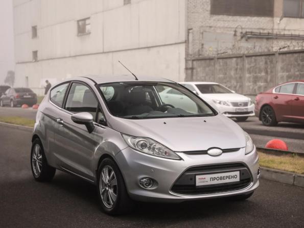 Ford Fiesta Mk6 с пробегом 2009 года, цена 899 000 рублей, 75425 км, хэтчбек, Автокод Объявления