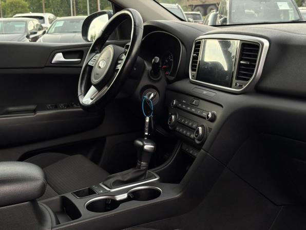 Kia Sportage IV Рестайлинг с пробегом 2020 года, цена 2 215 000 рублей, 110045 км, внедорожник, Автокод Объявления