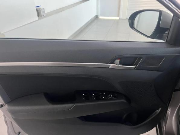 Hyundai Elantra VI (AD) Рестайлинг с пробегом 2019 года, цена 1 750 000 рублей, 26977 км, седан, Автокод Объявления