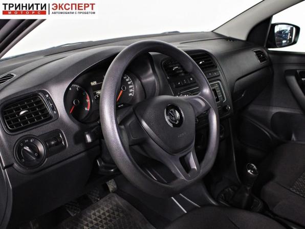 Volkswagen Polo V Рестайлинг с пробегом 2016 года, цена 967 000 рублей, 149673 км, седан, Автокод Объявления