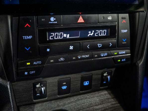 Toyota Camry VII (XV50) Рестайлинг с пробегом 2016 года, цена 2 500 000 рублей, 133515 км, седан, Автокод Объявления