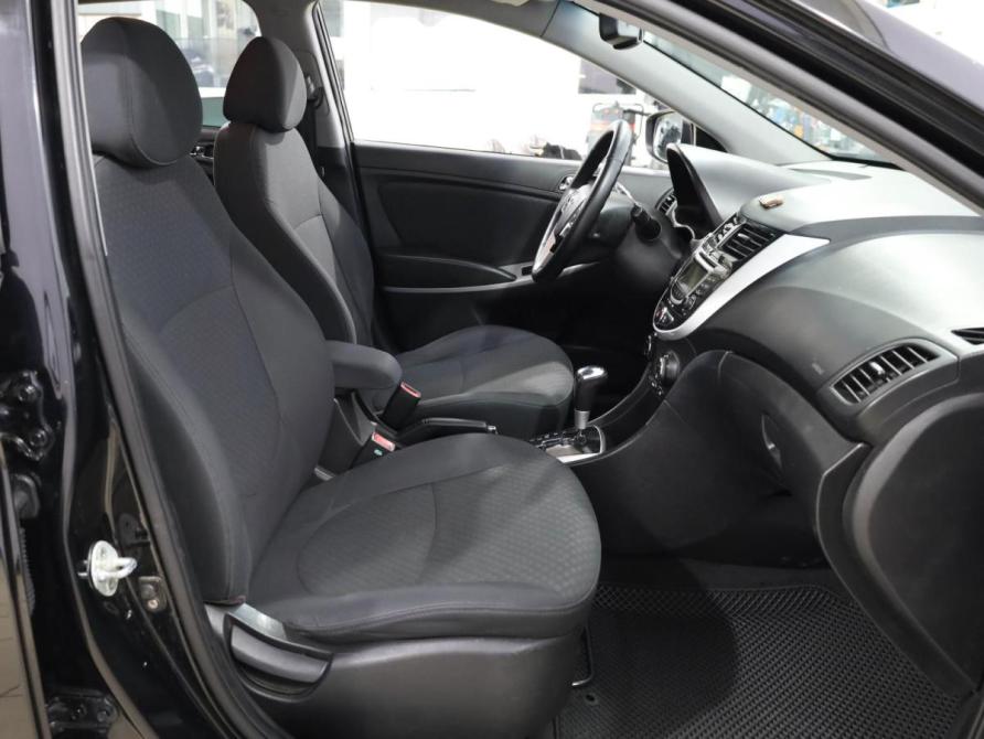 Hyundai Solaris I Ростов-на-Дону  - изображение 8