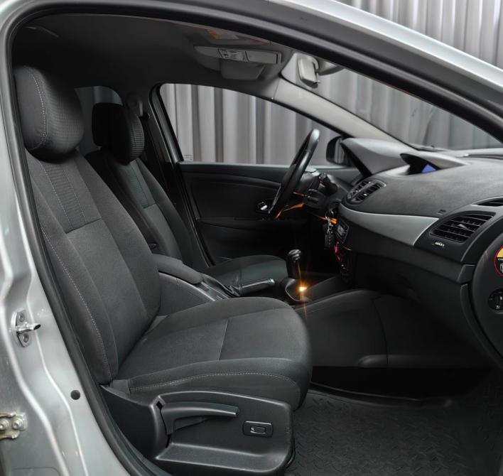 Renault Megane III Москва  - изображение 8