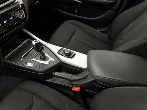 BMW 1 серии II (F20/F21) Рестайлинг с пробегом 2017 года, цена 1 560 000 рублей, 162848 км, хэтчбек, Автокод Объявления