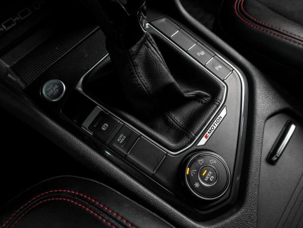 Volkswagen Tiguan II с пробегом 2019 года, цена 2 344 000 рублей, 194692 км, внедорожник, Автокод Объявления