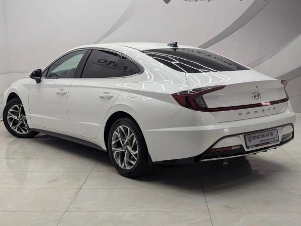 Hyundai Sonata VIII (DN8) с пробегом 2020 года, цена 2 150 000 рублей, 124000 км, седан, Автокод Объявления