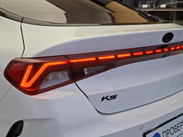 Kia K5 III с пробегом 2021 года, цена 2 414 000 рублей, 117872 км, седан, Автокод Объявления