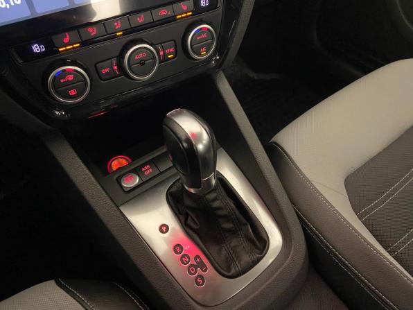 Volkswagen Jetta VI с пробегом 2014 года, цена 1 350 000 рублей, 72245 км, седан, Автокод Объявления