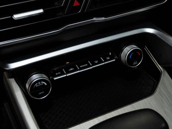 Geely Coolray I с пробегом 2023 года, цена 1 884 000 рублей, 39955 км, внедорожник, Автокод Объявления