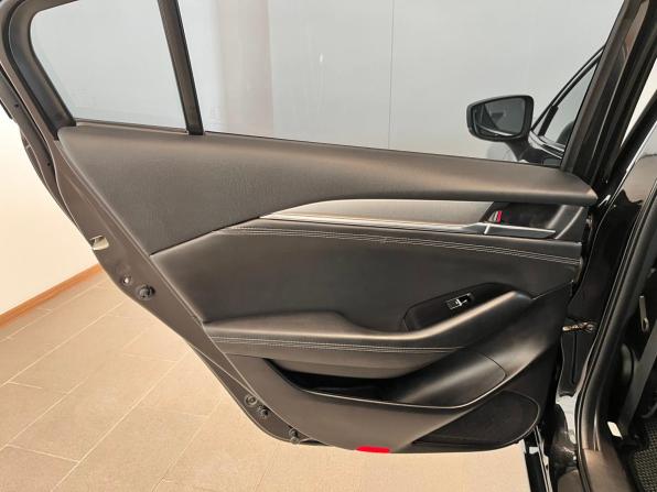Mazda 6 III (GJ) Рестайлинг 2 с пробегом 2019 года, цена 2 270 000 рублей, 90620 км, седан, Автокод Объявления