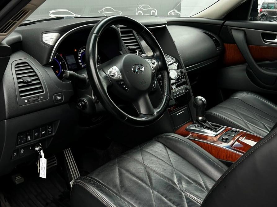 Infiniti QX70 Санкт-Петербург  - изображение 5