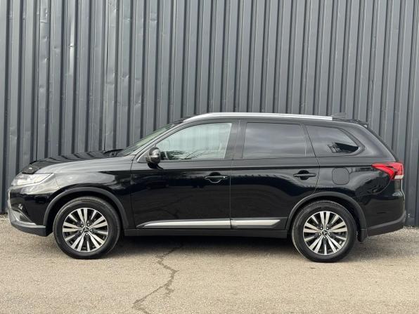Mitsubishi Outlander III Рестайлинг 3 с пробегом 2019 года, цена 1 815 000 рублей, 160000 км, внедорожник, Автокод Объявления