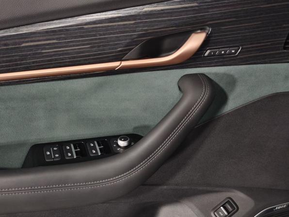 Geely Monjaro I с пробегом 2024 года, цена 3 300 000 рублей, 49283 км, внедорожник, Автокод Объявления