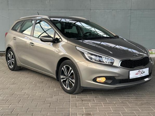 Kia Ceed II с пробегом 2014 года, цена 1 210 000 рублей, 125158 км, универсал, Автокод Объявления