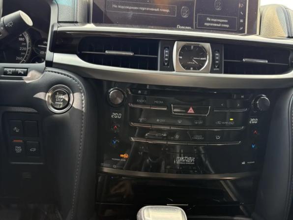 Lexus LX III Рестайлинг 2 с пробегом 2019 года, цена 10 500 000 рублей, 73202 км, внедорожник, Автокод Объявления