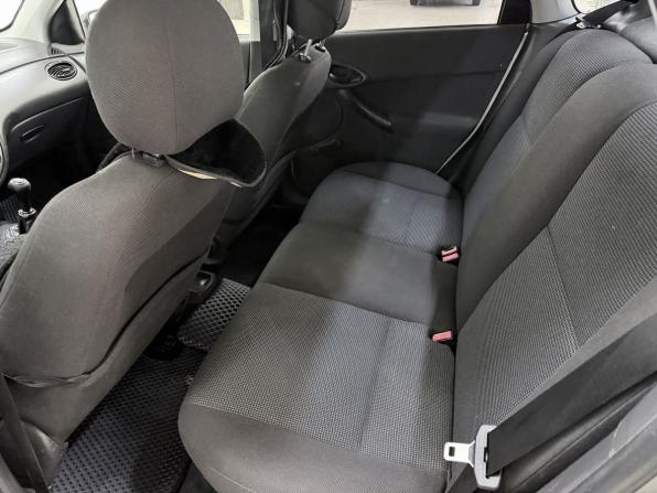 Ford Focus I Рестайлинг с пробегом 2005 года, цена 340 000 рублей, 292681 км, седан, Автокод Объявления
