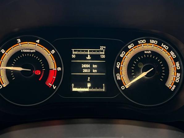 Lada (ВАЗ) Vesta I Рестайлинг (NG) с пробегом 2024 года, цена 1 630 000 рублей, 24000 км, универсал, Автокод Объявления
