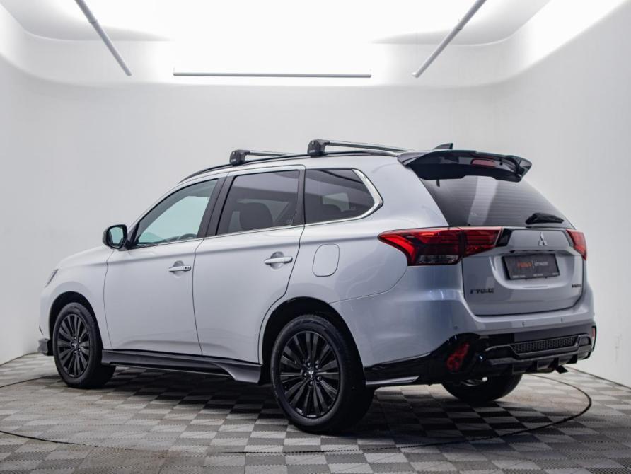 Mitsubishi Outlander III Рестайлинг 3 Москва  - изображение 7