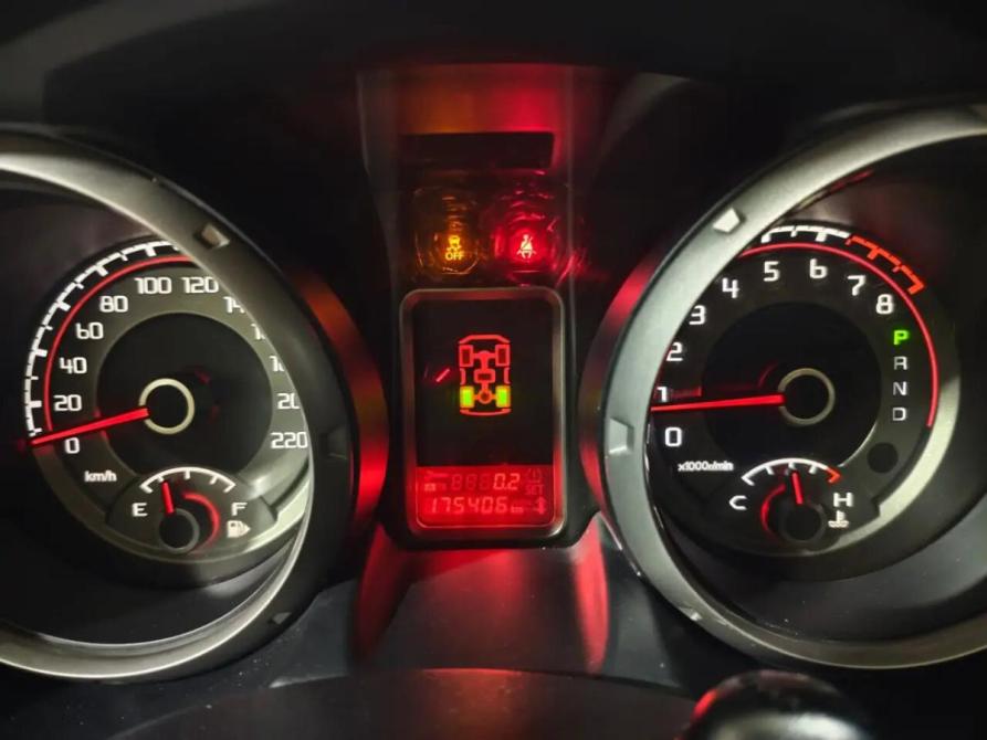 Mitsubishi Pajero IV Рестайлинг 2 Уфа  - изображение 9