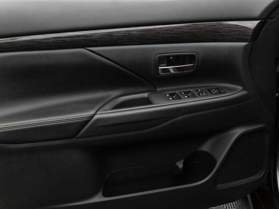 Mitsubishi Outlander III Рестайлинг 2 Москва  - изображение 13