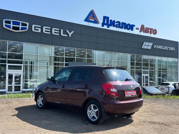 Skoda Fabia II Рестайлинг с пробегом 2010 года, цена 450 000 рублей, 211812 км, хэтчбек, Автокод Объявления