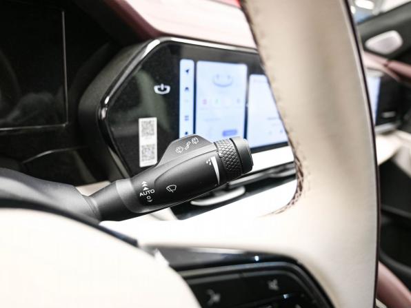 Geely Monjaro I с пробегом 2023 года, цена 3 549 000 рублей, 33358 км, внедорожник, Автокод Объявления