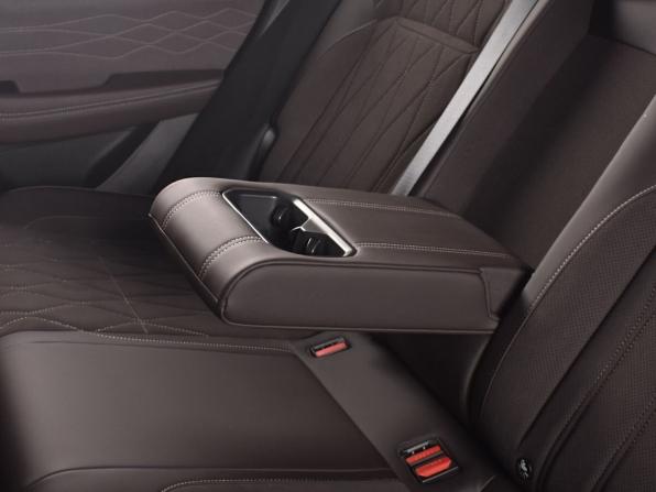 Geely Monjaro I Рестайлинг 2 с пробегом 2026 года, цена 3 999 995 рублей, 49 км, внедорожник, Автокод Объявления