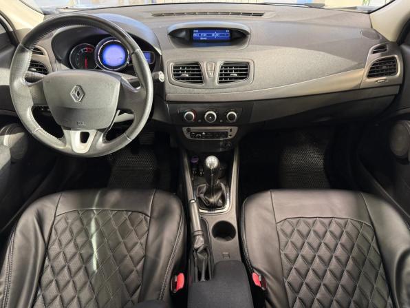 Renault Megane III Рестайлинг с пробегом 2013 года, цена 749 000 рублей, 182000 км, хэтчбек, Автокод Объявления