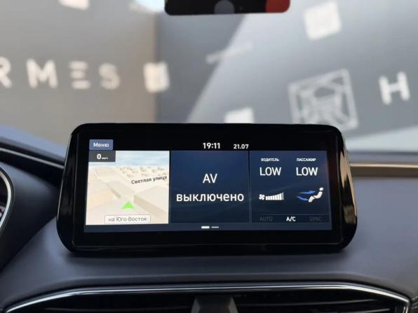 Hyundai Santa Fe IV Рестайлинг с пробегом 2023 года, цена 3 818 000 рублей, 58864 км, внедорожник, Автокод Объявления