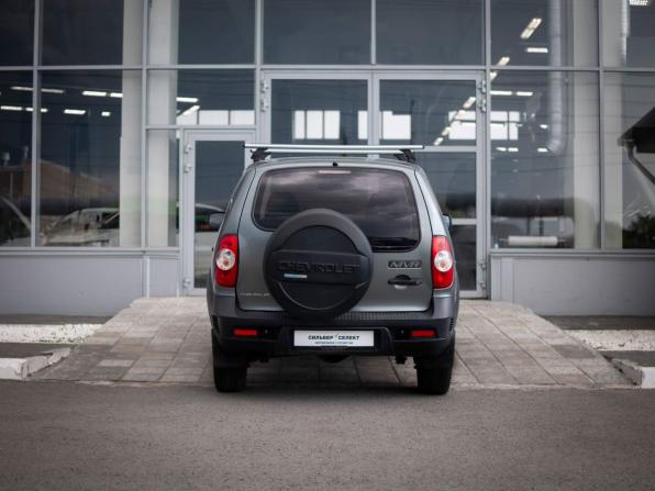 Chevrolet Niva I Рестайлинг с пробегом 2013 года, цена 510 000 рублей, 96850 км, внедорожник, Автокод Объявления