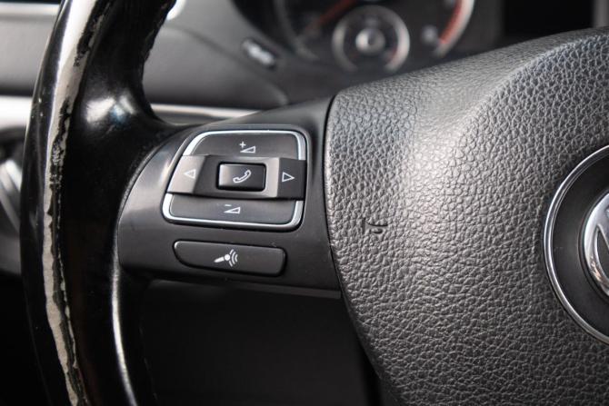 Volkswagen Jetta VI с пробегом 2012 года, цена 859 000 рублей, 224556 км, седан, Автокод Объявления
