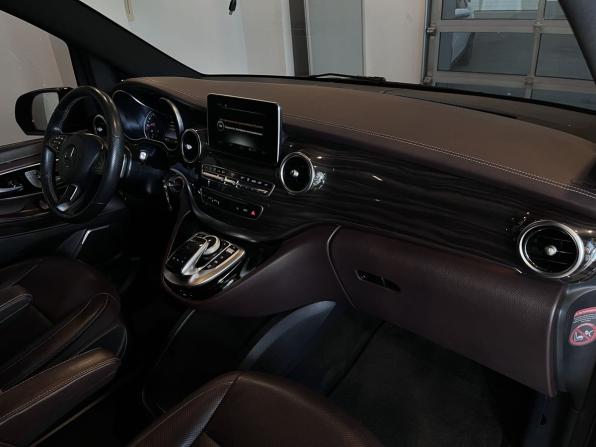 Mercedes-Benz V-Класс III (W447) с пробегом 2016 года, цена 4 995 000 рублей, 274340 км, минивэн, Автокод Объявления