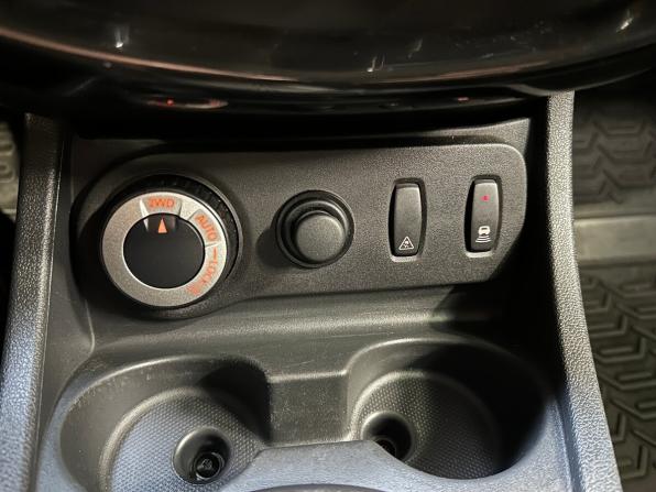 Nissan Terrano III (D10) с пробегом 2014 года, цена 1 020 000 рублей, 258253 км, внедорожник, Автокод Объявления