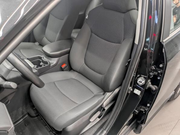 Toyota RAV4 V (XA50) с пробегом 2025 года, цена 3 900 000 рублей, 5557 км, внедорожник, Автокод Объявления