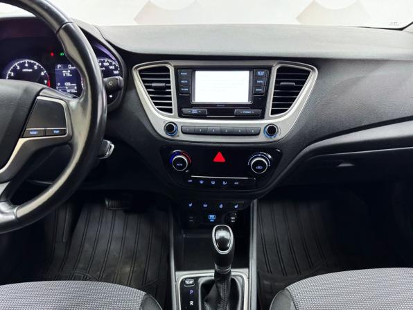 Hyundai Solaris II с пробегом 2019 года, цена 1 479 000 рублей, 90639 км, седан, Автокод Объявления
